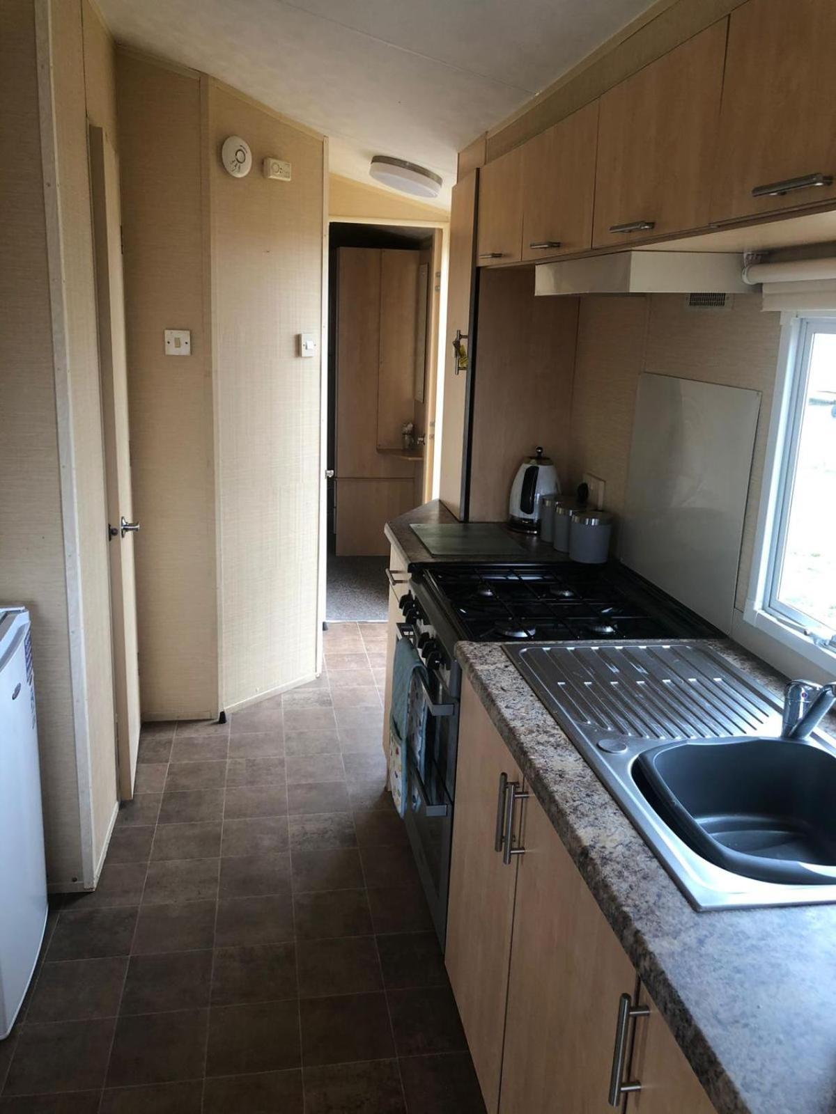 Adorable 2 Bedroom Caravan In 滨海克拉克顿 外观 照片